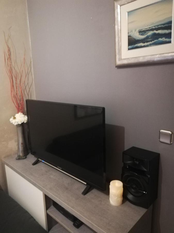 Alnea Apartment Split